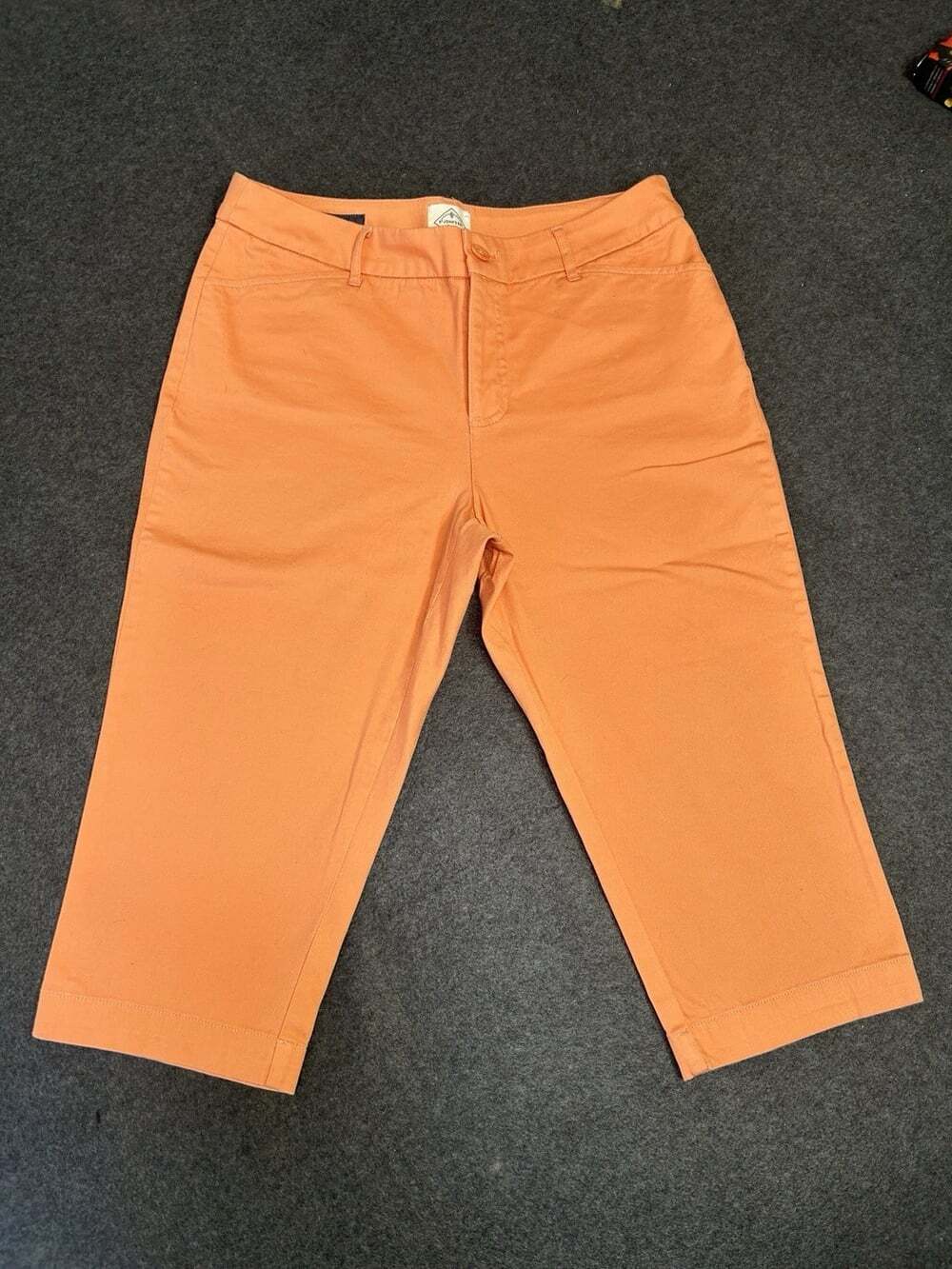 St. John's Bay Women's Coral Orange Capri Pants Size 12 Stretch Cotton Casual